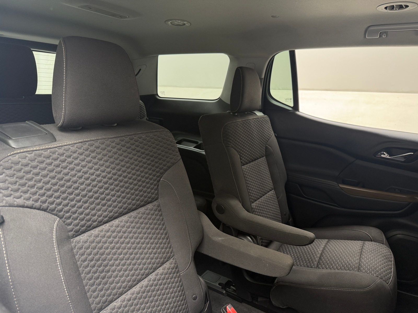 Thumbnail: 2018 GMC Acadia - 6