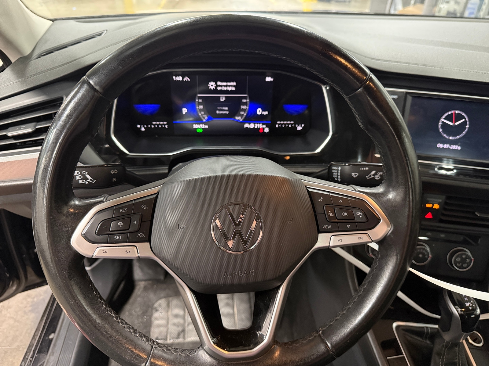 Thumbnail: 2024 Volkswagen Jetta - 5