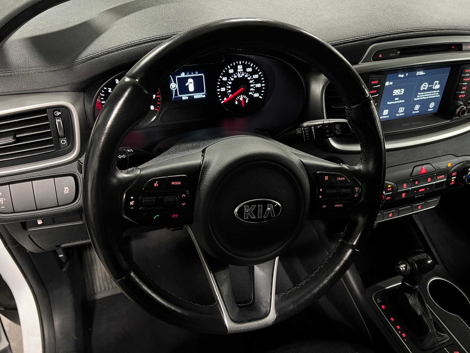 Thumbnail: 2017 Kia Sorento - 4