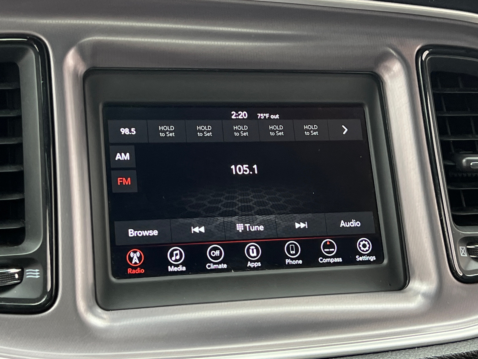 Thumbnail: 2019 Dodge Challenger - 3