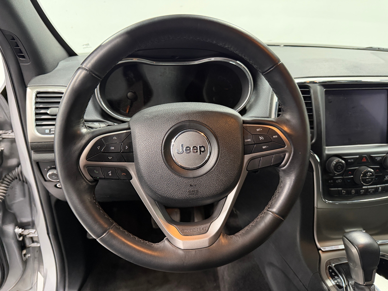 Thumbnail: 2018 Jeep Grand Cherokee - 5