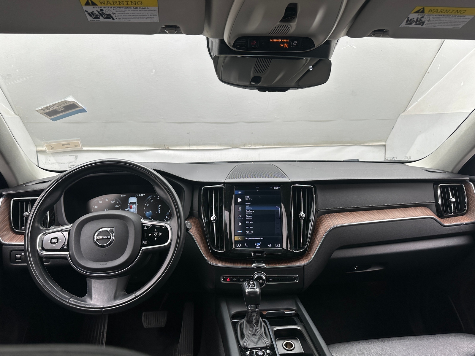 Thumbnail: 2019 Volvo XC60 - 2