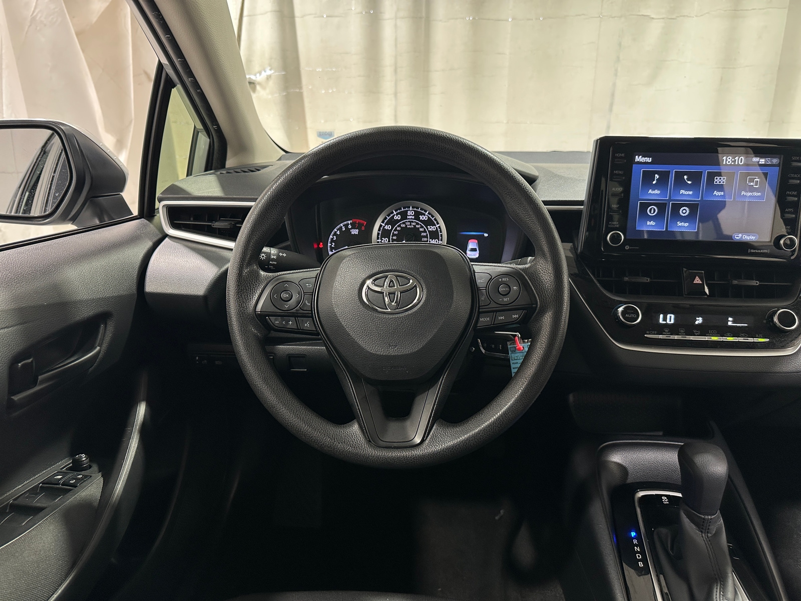 Thumbnail: 2022 Toyota Corolla - 5