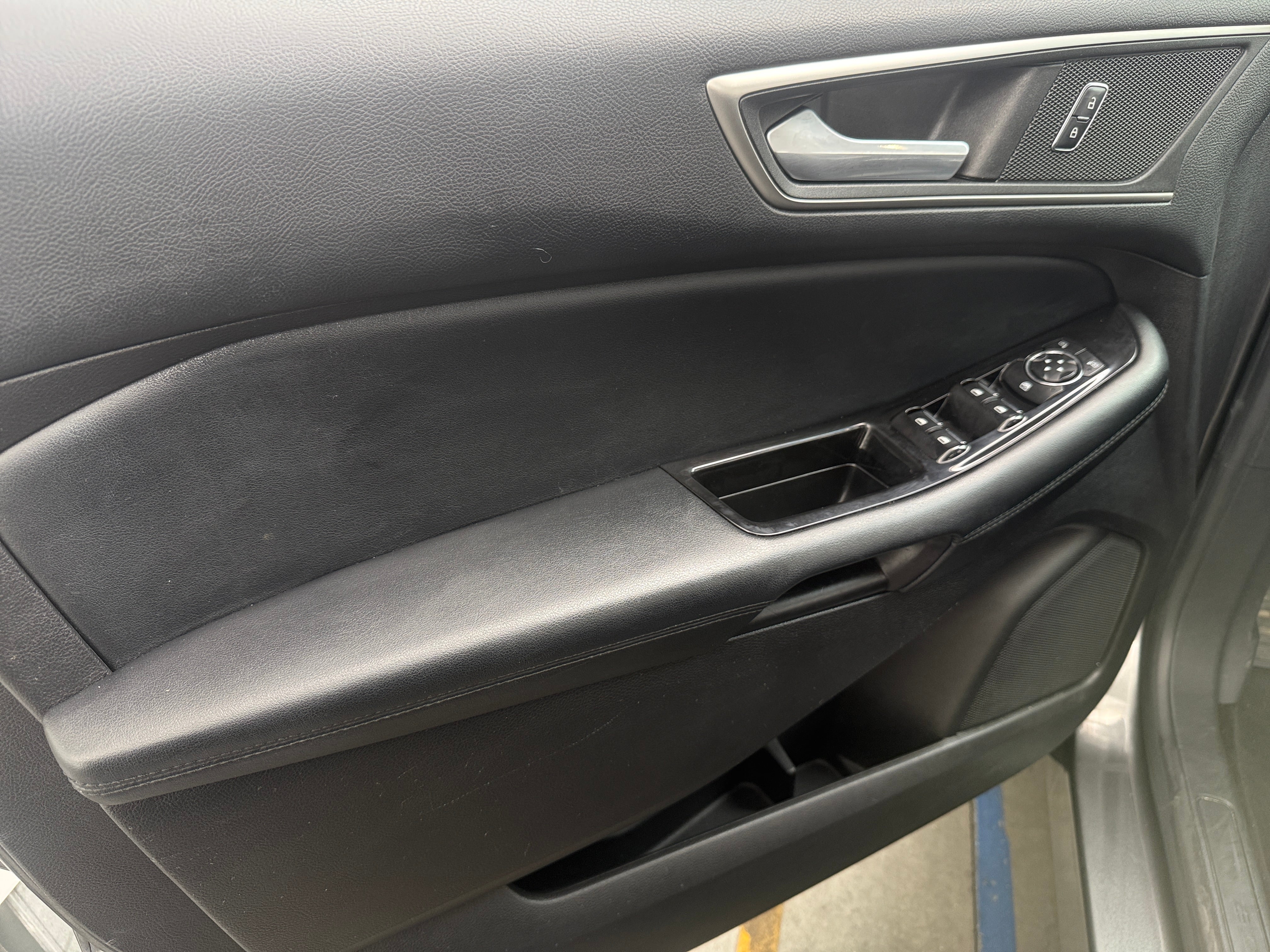 Used 2017 Ford Edge SEL with VIN 2FMPK4J96HBB15835 for sale in Pewaukee, WI