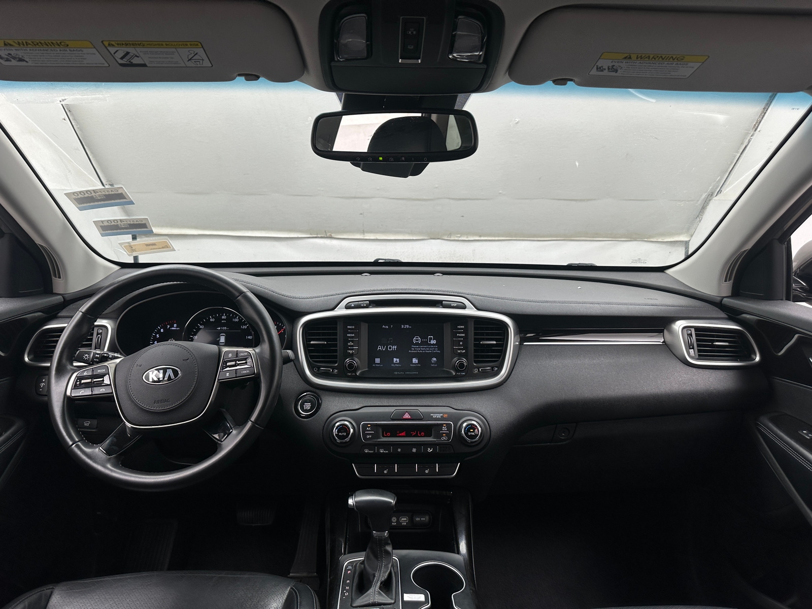 Thumbnail: 2019 Kia Sorento - 2
