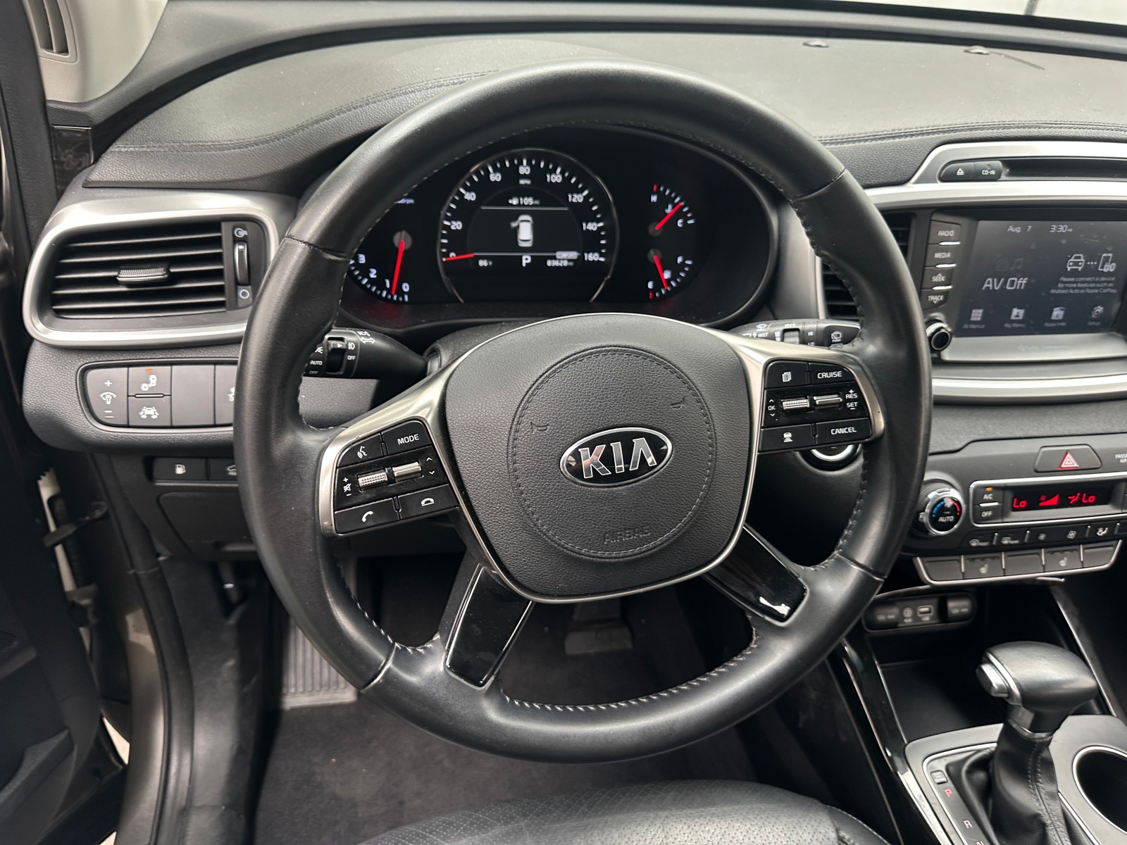 Thumbnail: 2019 Kia Sorento - 4