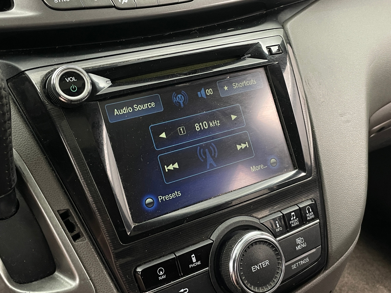 Thumbnail: 2014 Honda Odyssey - 3