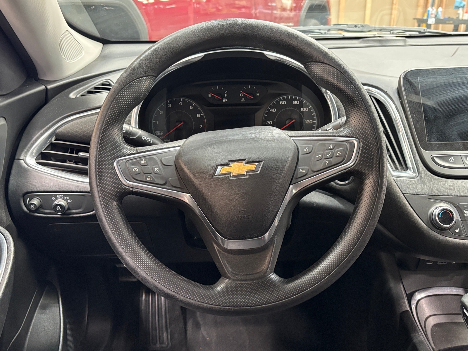 Thumbnail: 2021 Chevrolet Malibu - 5