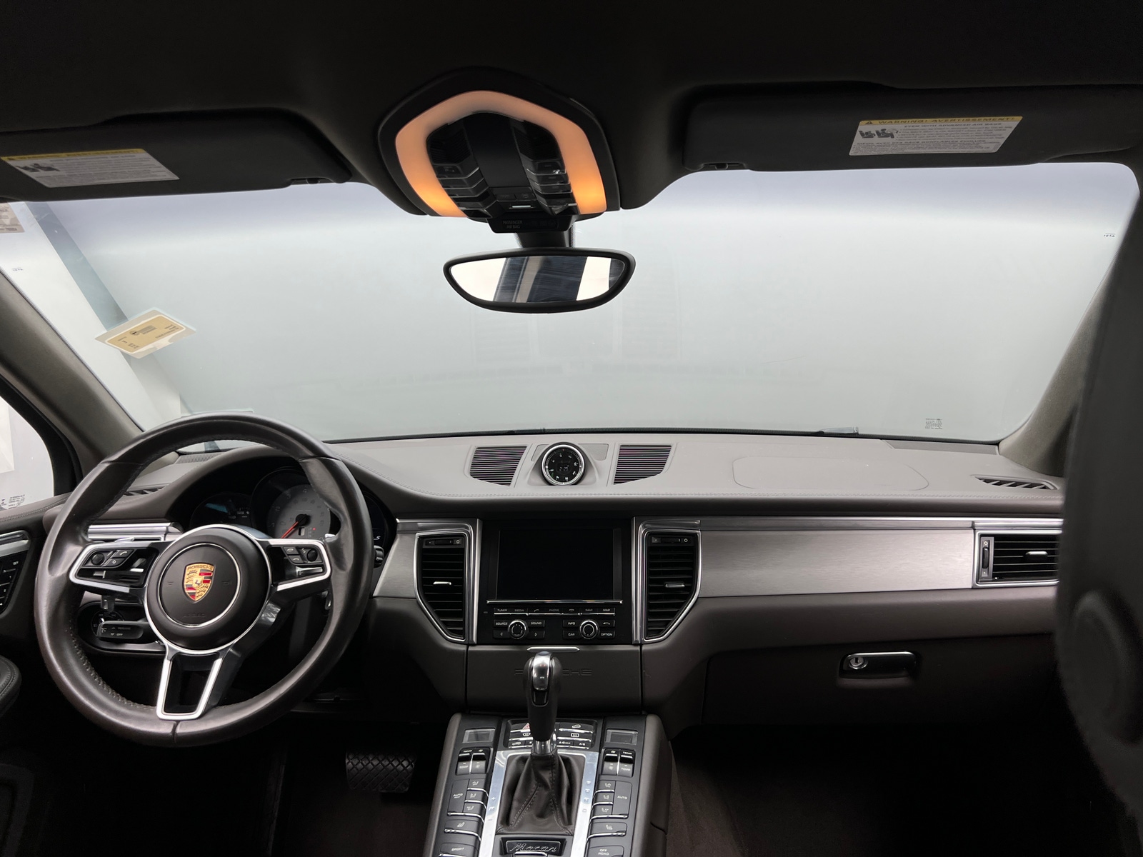 Thumbnail: 2015 Porsche Macan - 2