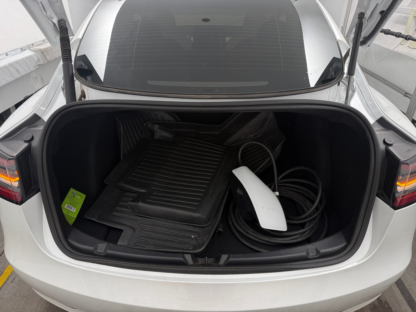 Thumbnail: 2023 Tesla Model 3 - 6