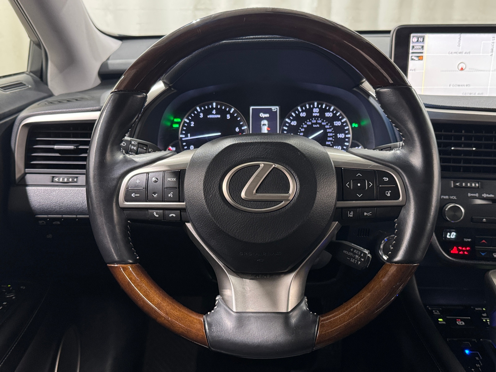 Thumbnail: 2018 Lexus RX - 4
