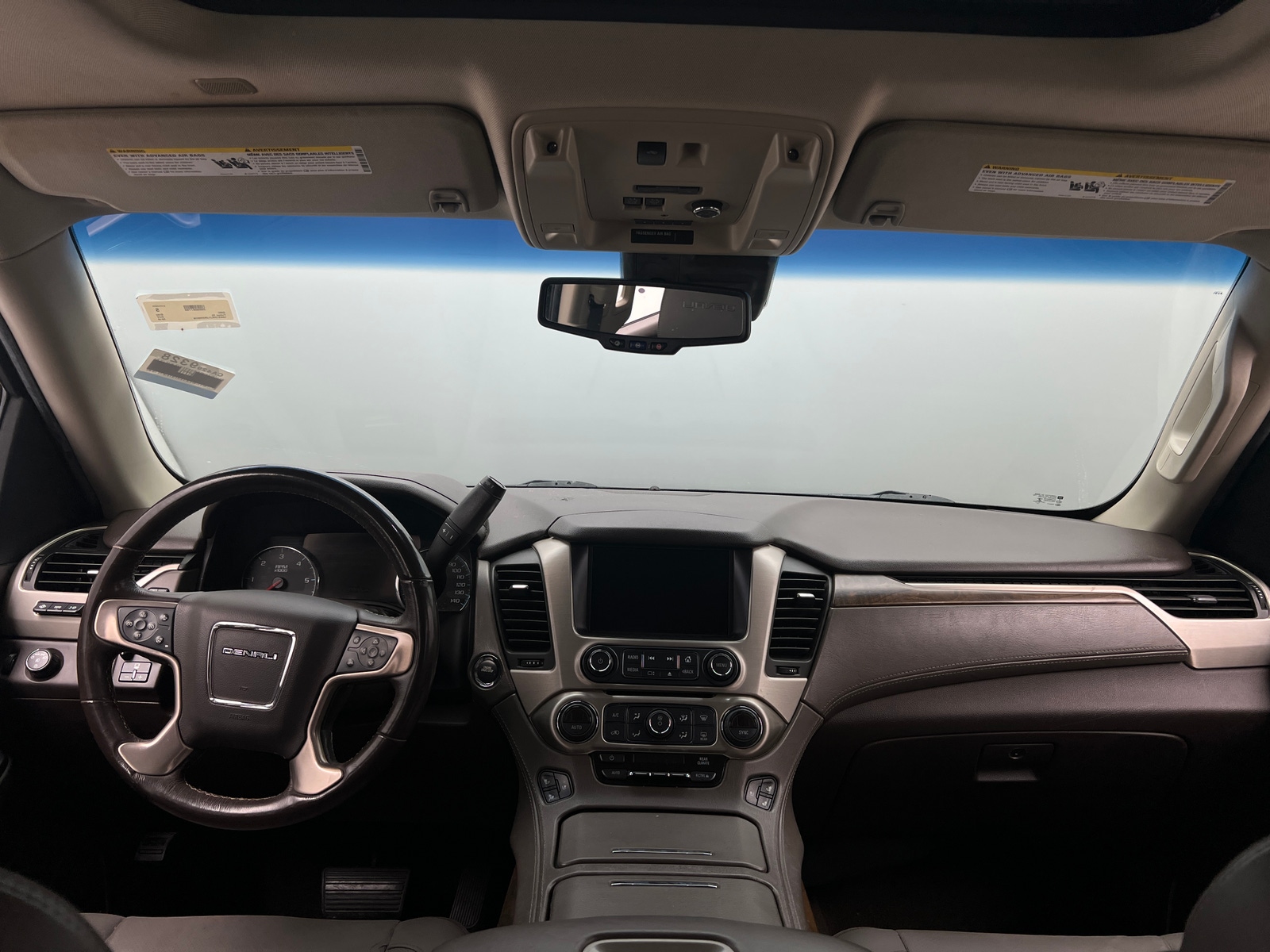 Thumbnail: 2018 GMC Yukon XL - 2