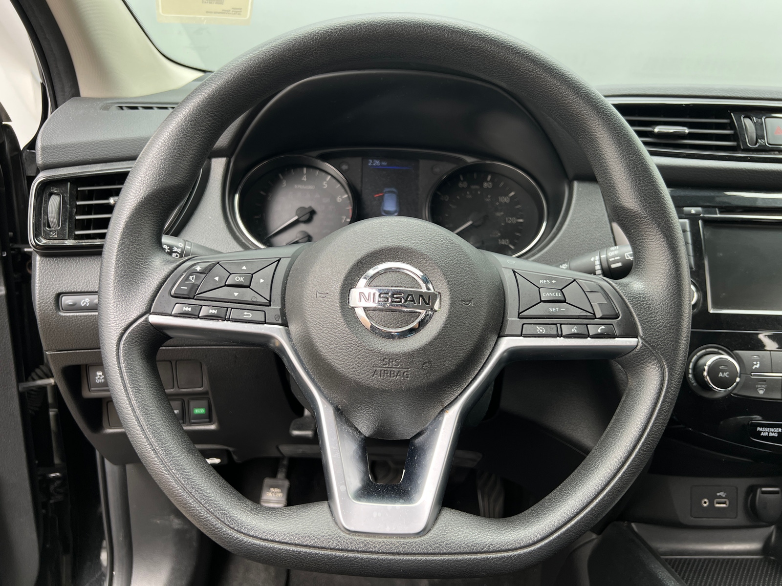 Thumbnail: 2021 Nissan Rogue Sport - 5