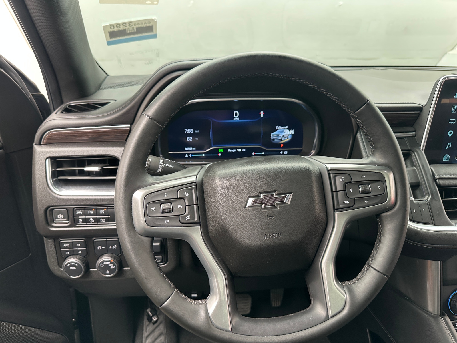 Thumbnail: 2024 Chevrolet Tahoe - 4