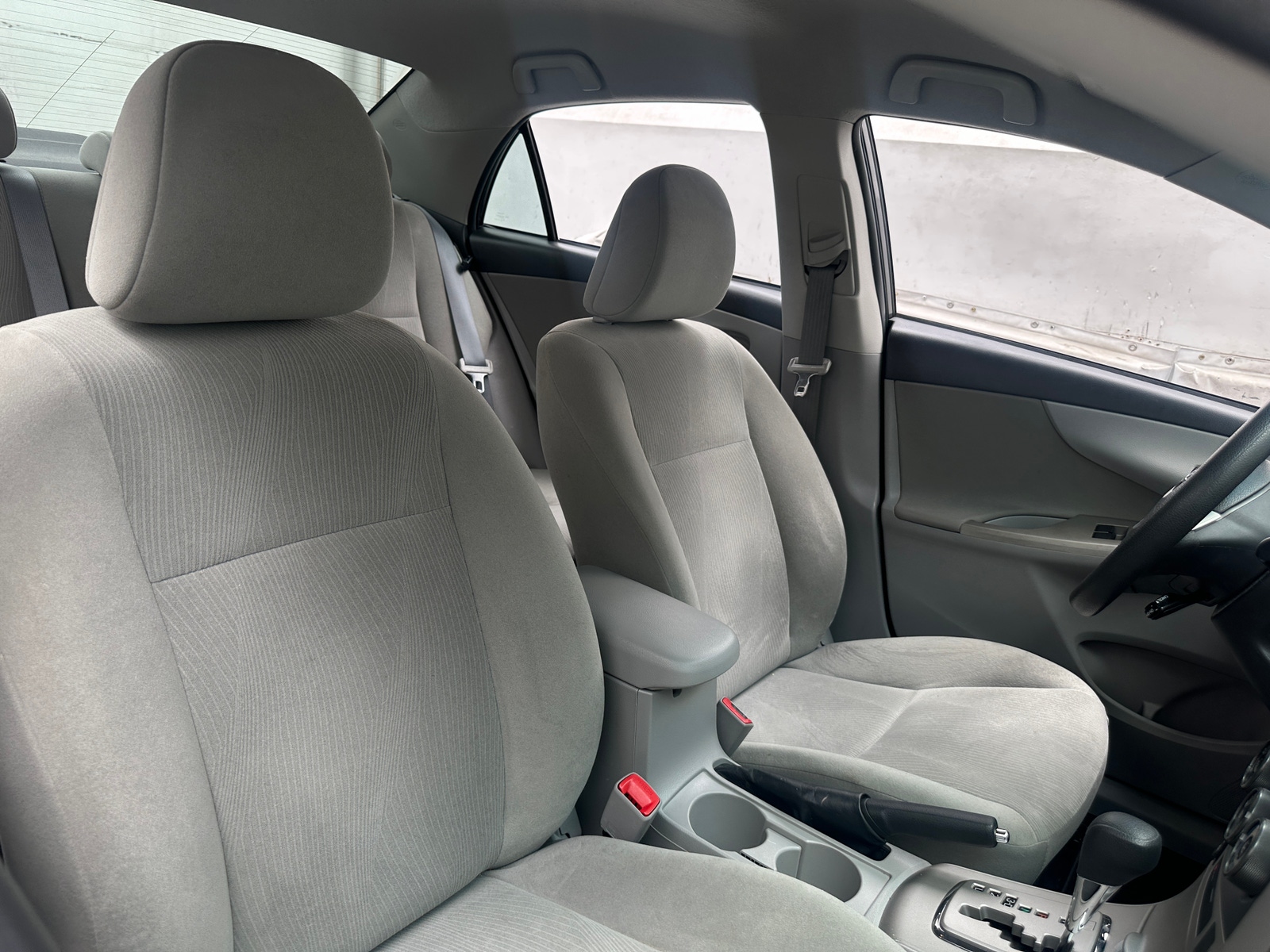 Thumbnail: 2013 Toyota Corolla - 2