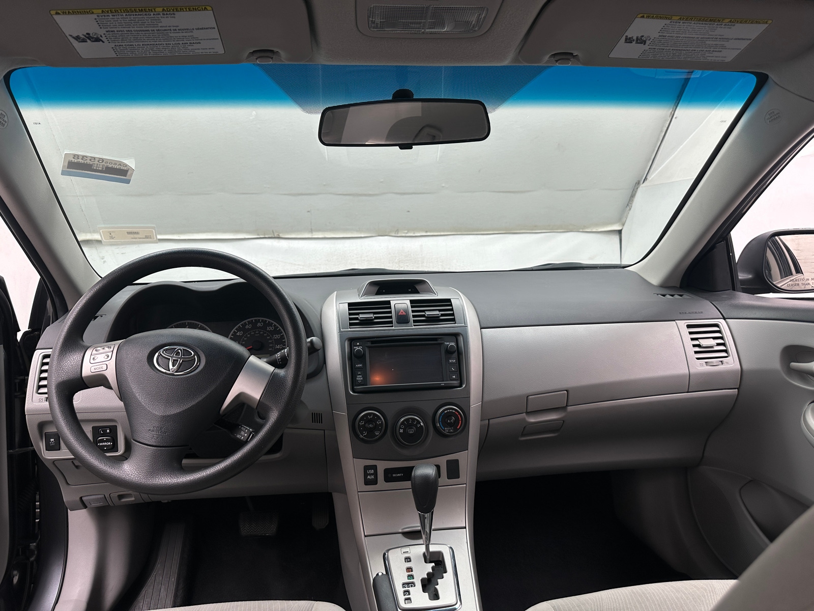 Thumbnail: 2013 Toyota Corolla - 3