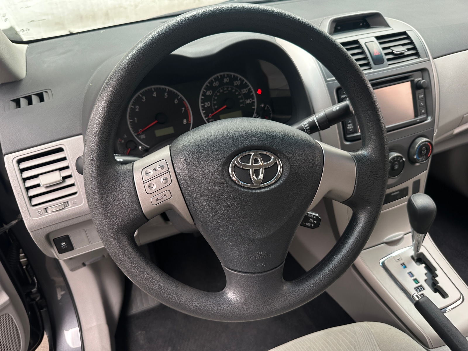 Thumbnail: 2013 Toyota Corolla - 5