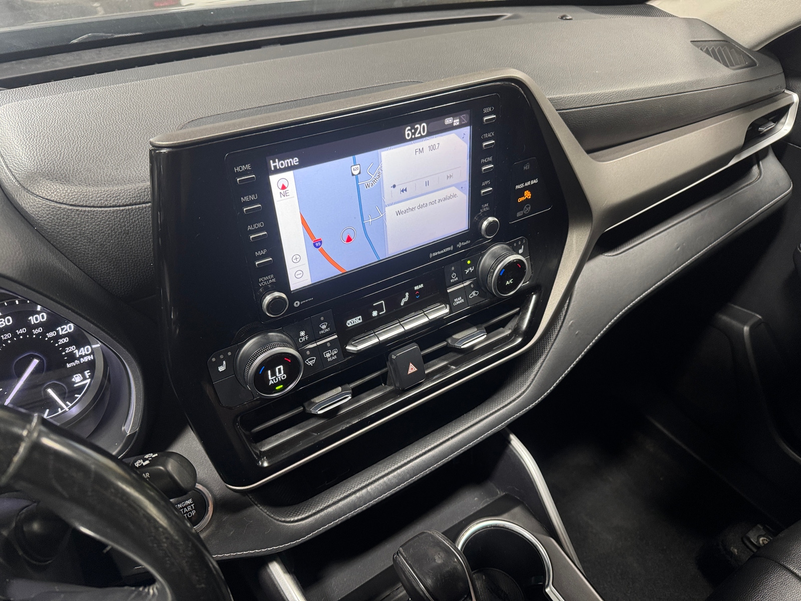 Thumbnail: 2020 Toyota Highlander - 3