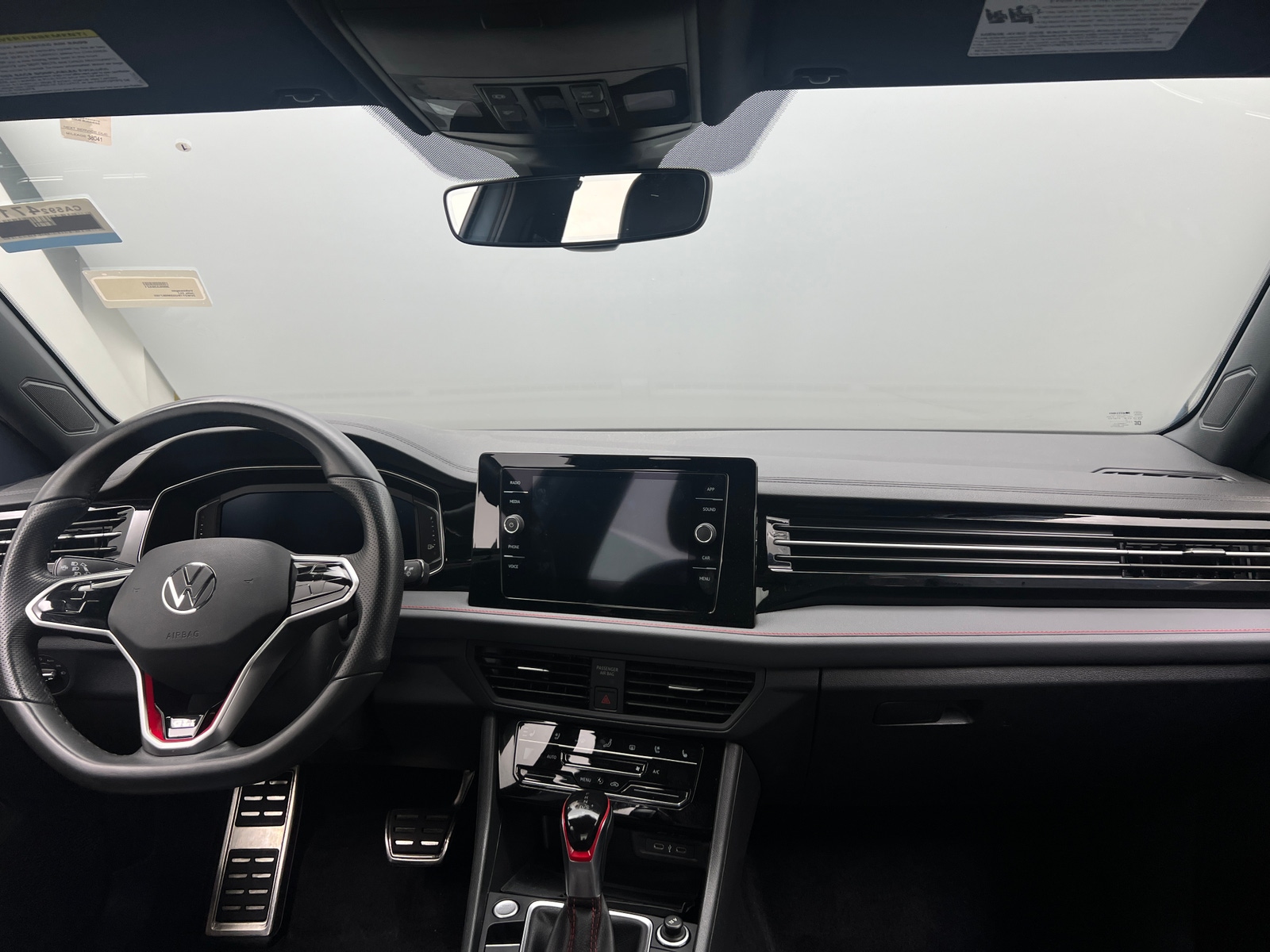 Thumbnail: 2025 Volkswagen Jetta - 2