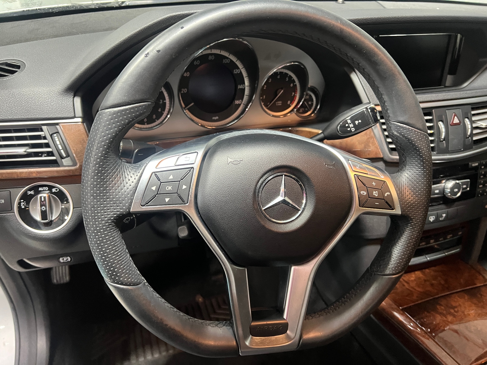 Thumbnail: 2013 Mercedes-Benz E-Class - 4