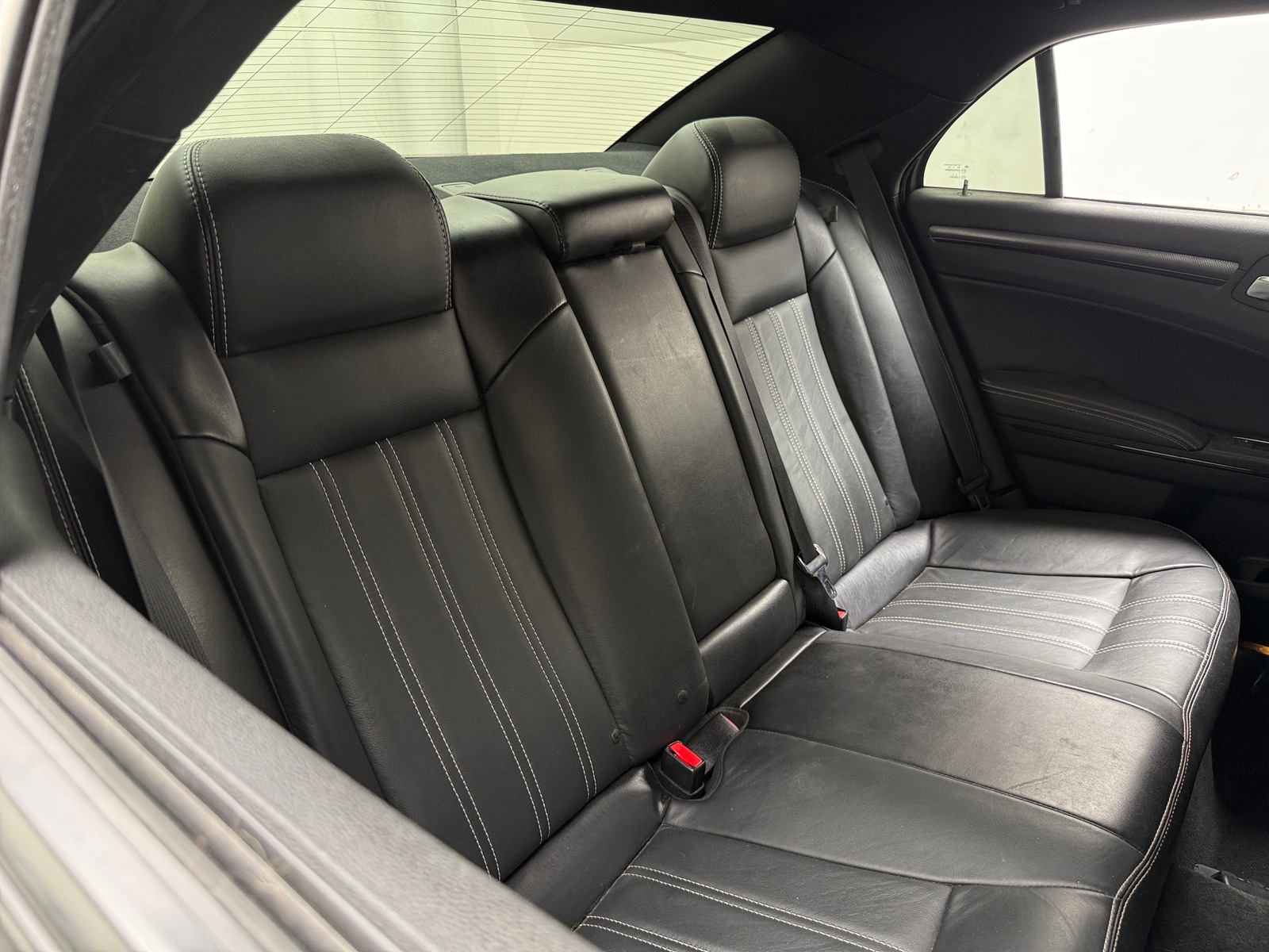 Thumbnail: 2015 Chrysler 300 - 5