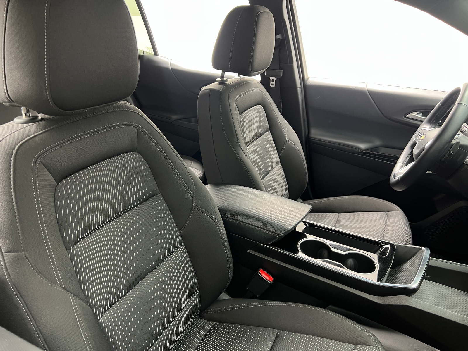 Thumbnail: 2025 Chevrolet Equinox - 2