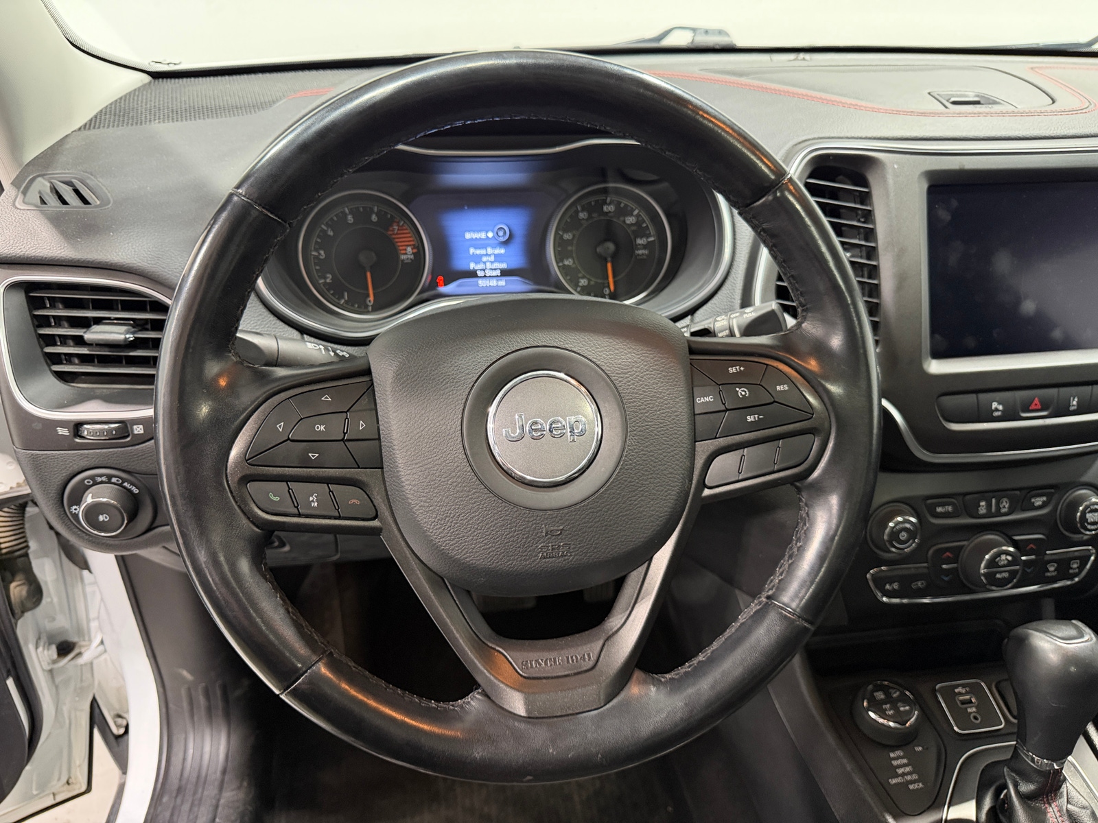 Thumbnail: 2021 Jeep Cherokee - 5