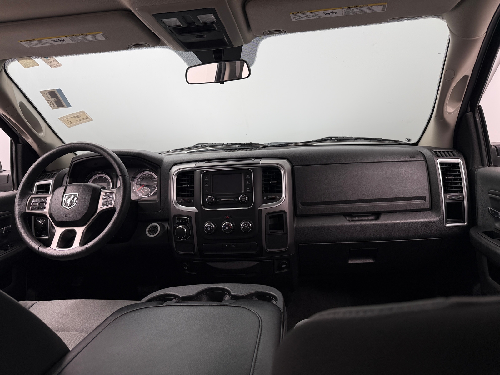 Thumbnail: 2022 RAM 1500 Classic - 3