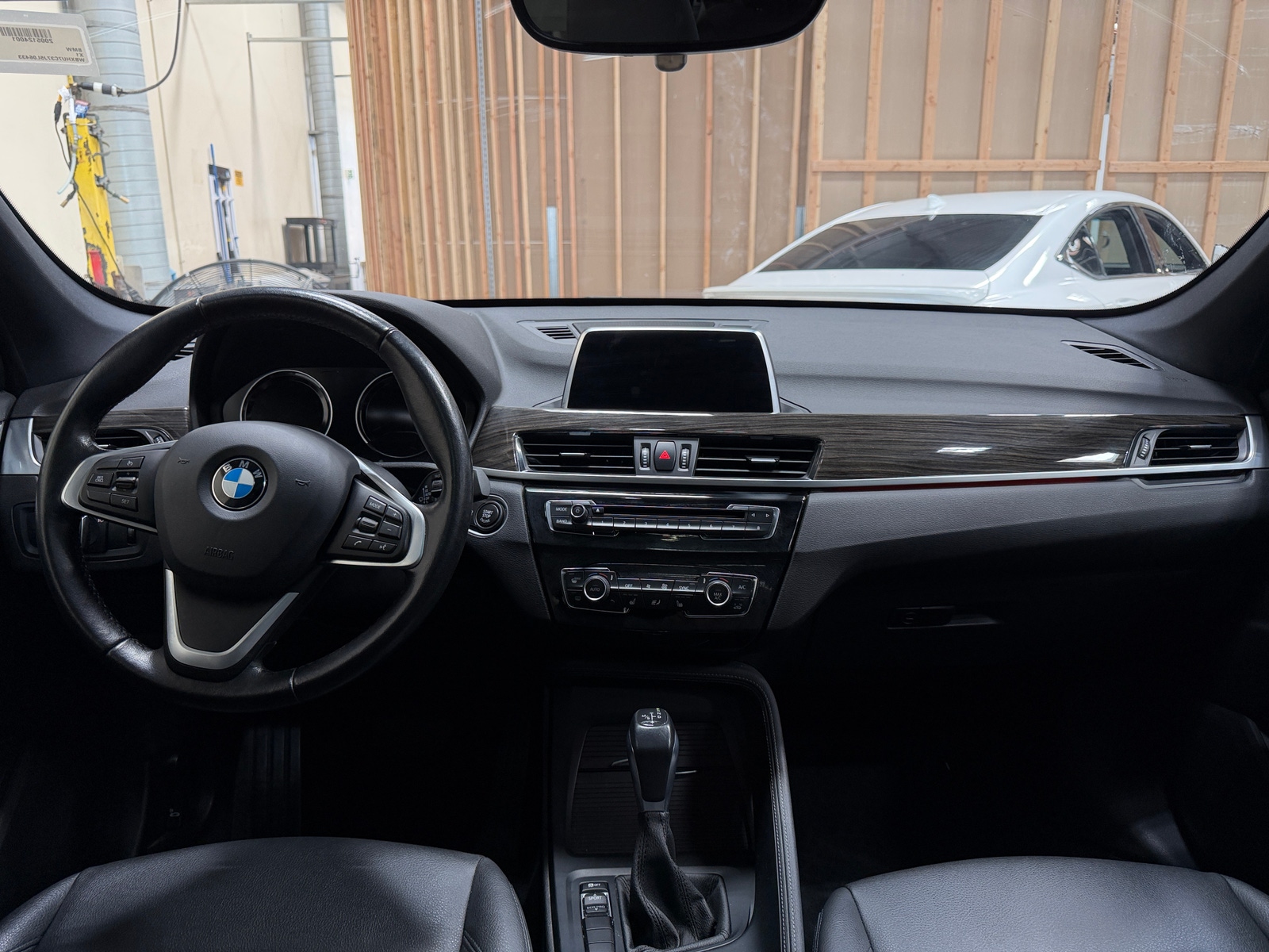 Thumbnail: 2018 BMW X1 - 2