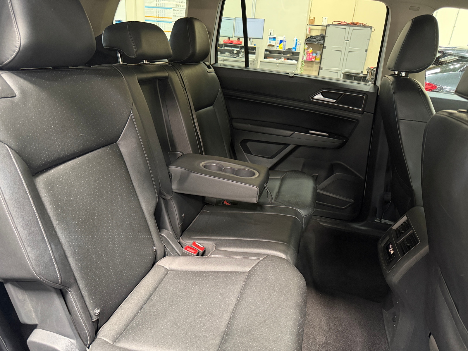Thumbnail: 2019 Volkswagen Atlas - 5