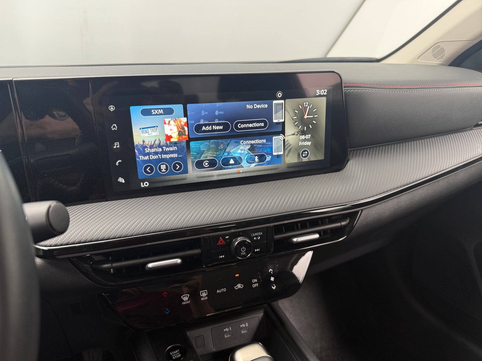 Thumbnail: 2025 Nissan Kicks - 3