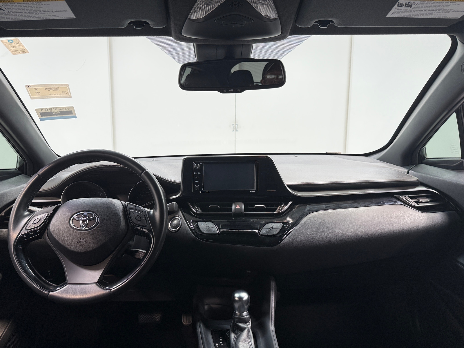 Thumbnail: 2018 Toyota C-HR - 3