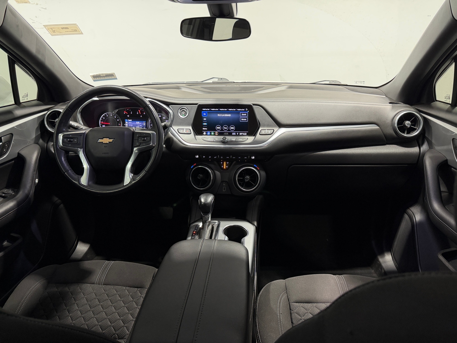 Thumbnail: 2020 Chevrolet Blazer - 3
