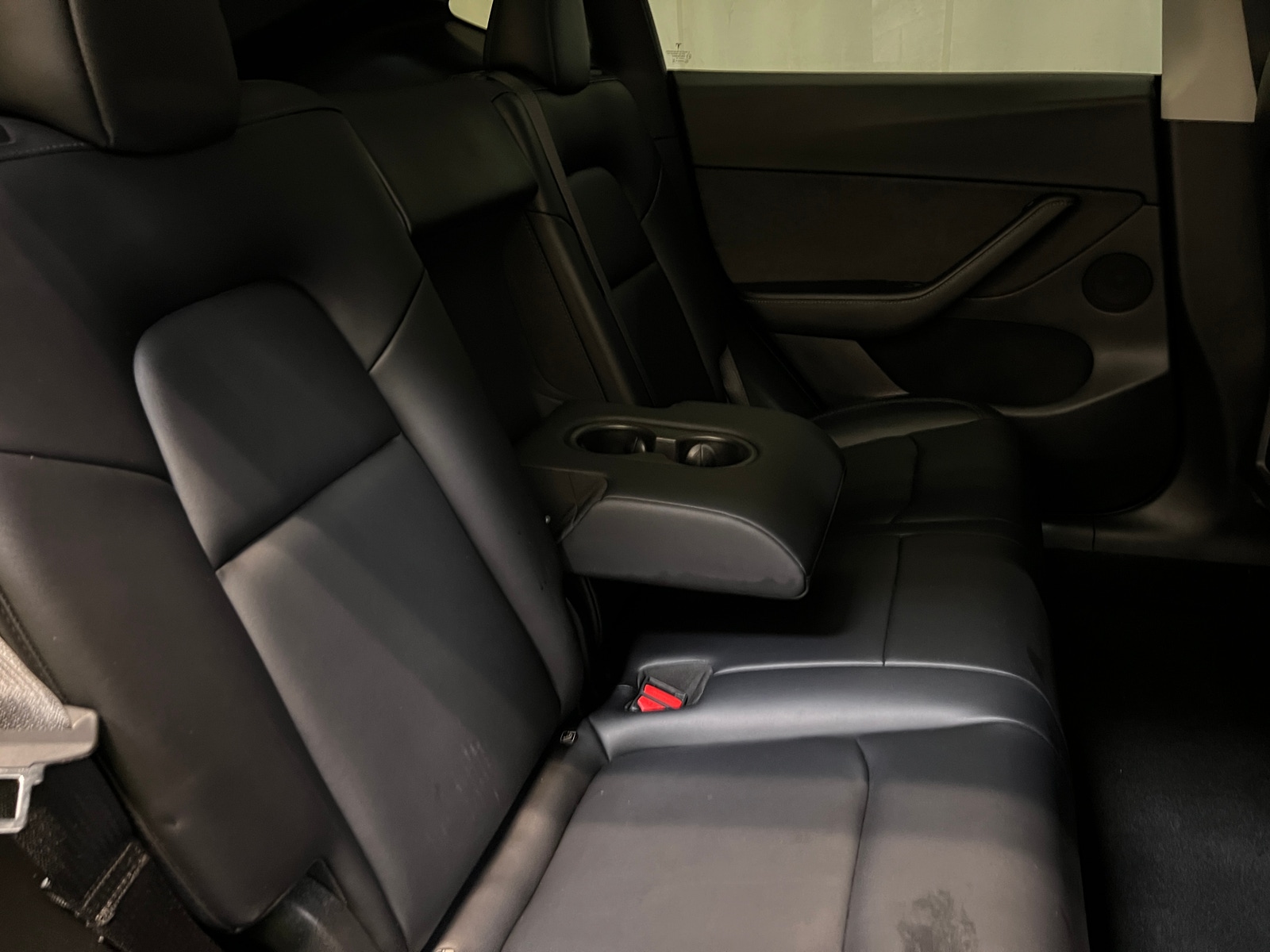 Thumbnail: 2022 Tesla Model Y - 4