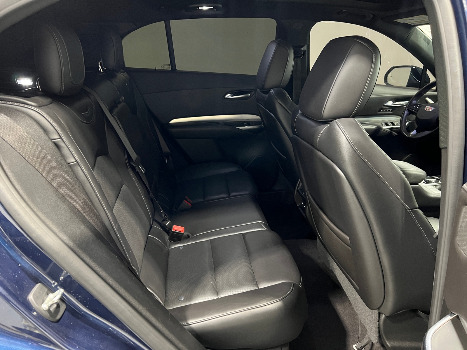 Thumbnail: 2019 Cadillac XT4 - 5