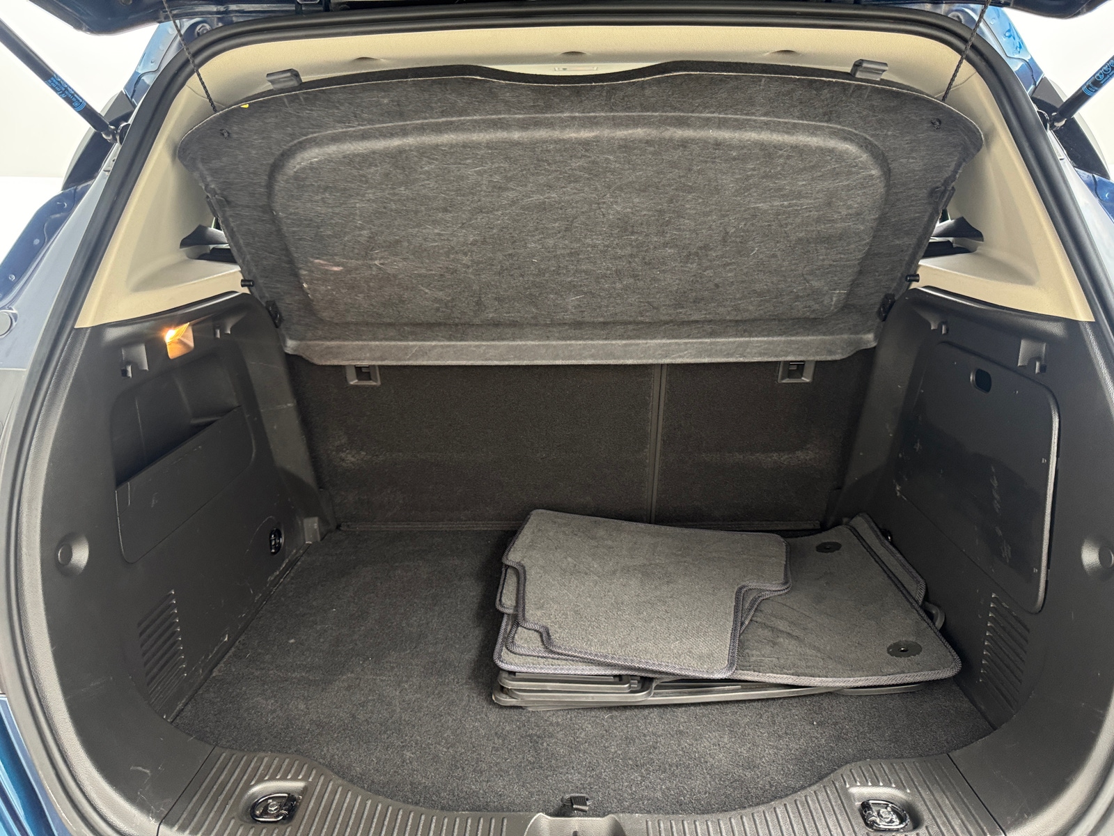 Thumbnail: 2019 Buick Encore - 6