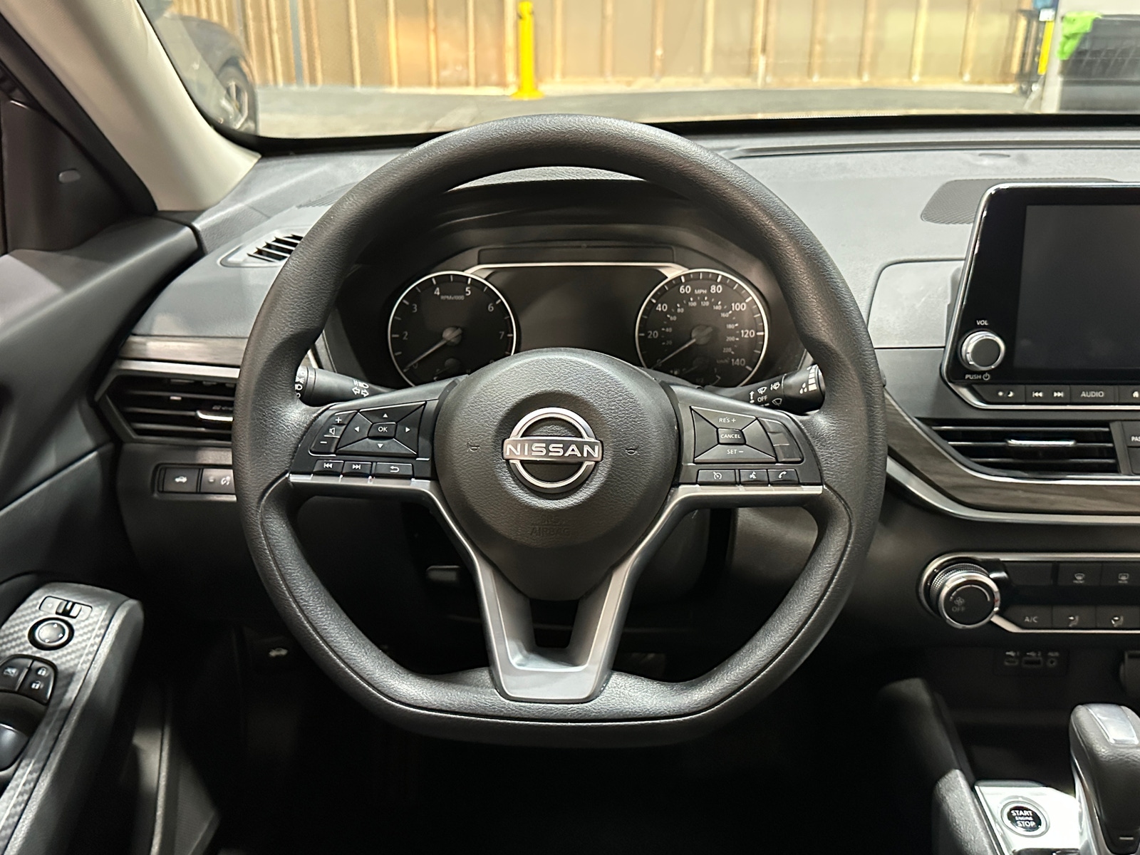Thumbnail: 2025 Nissan Altima - 5