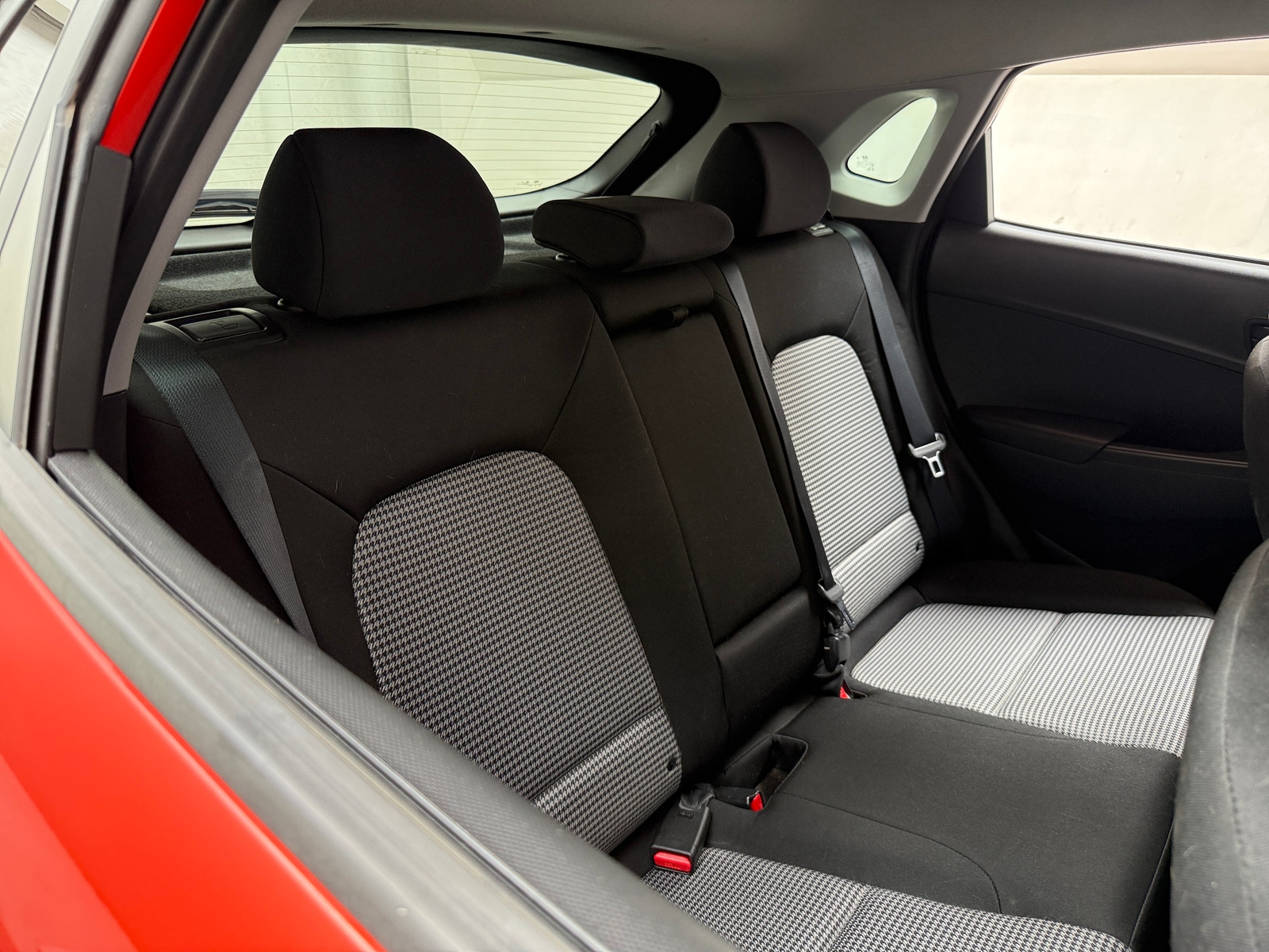 Thumbnail: 2020 Hyundai Kona - 6