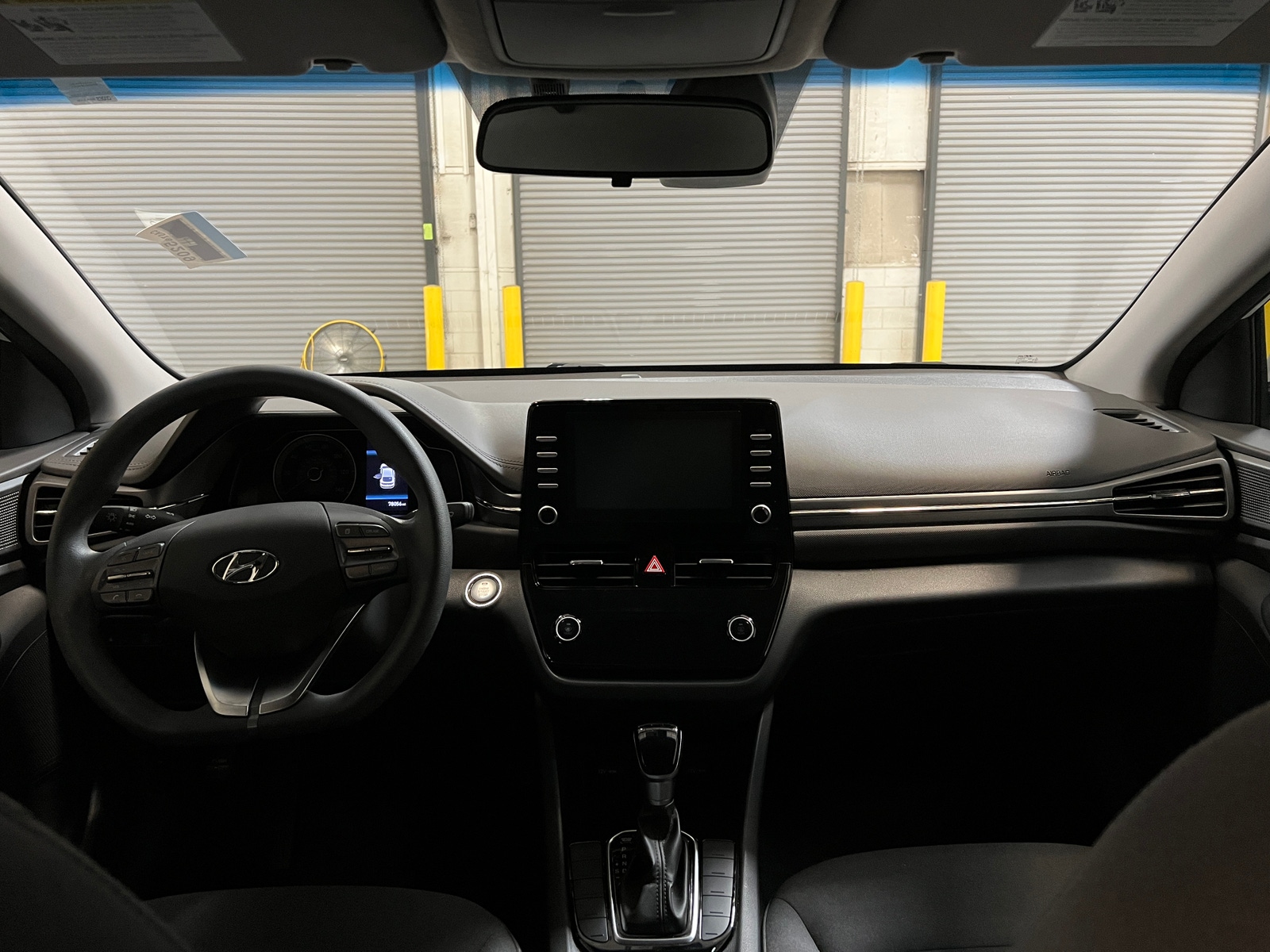 Thumbnail: 2020 Hyundai Ioniq - 3