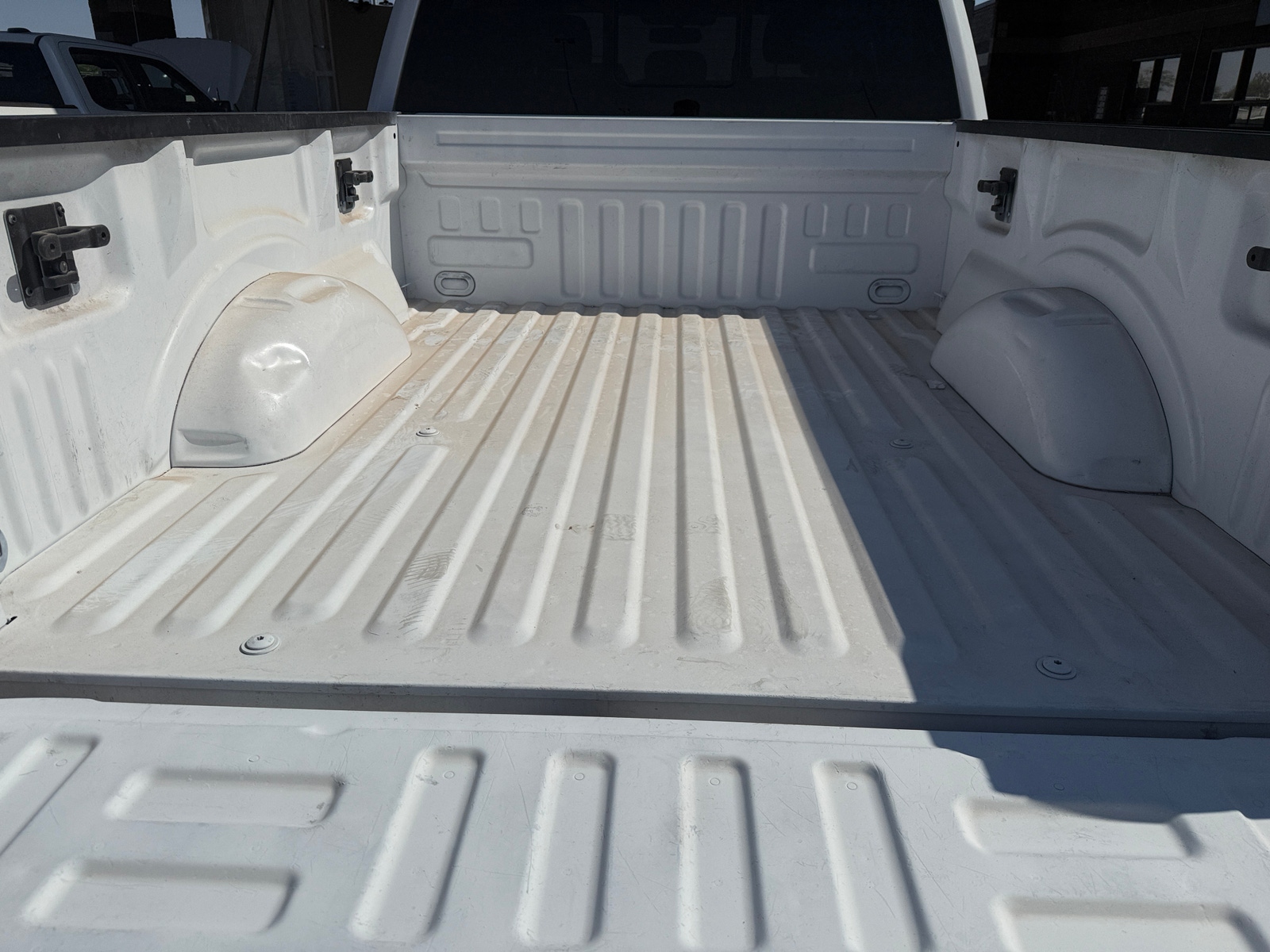 Thumbnail: 2016 Ford Econoline - 7
