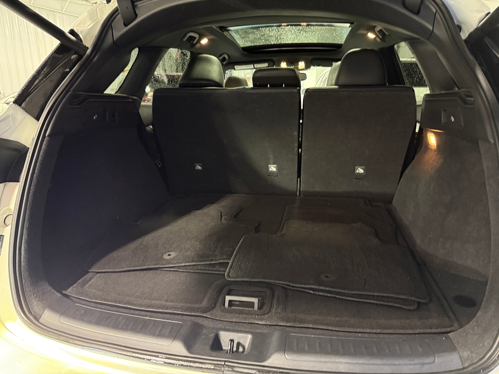 Thumbnail: 2021 INFINITI QX50 - 6