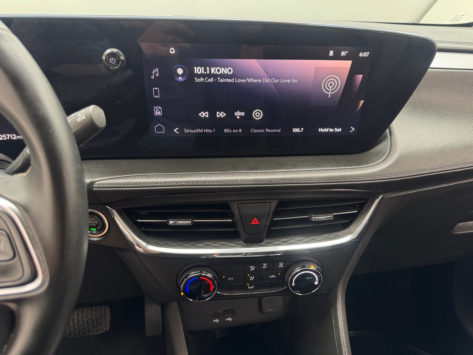 Thumbnail: 2024 Buick Encore GX - 3