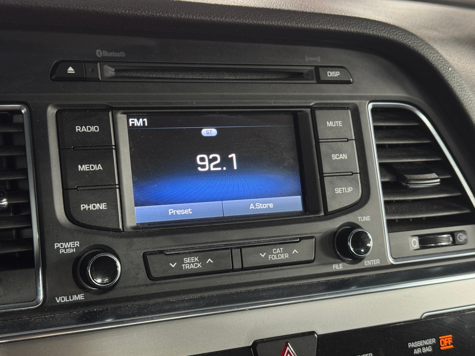Thumbnail: 2016 Hyundai Sonata - 3
