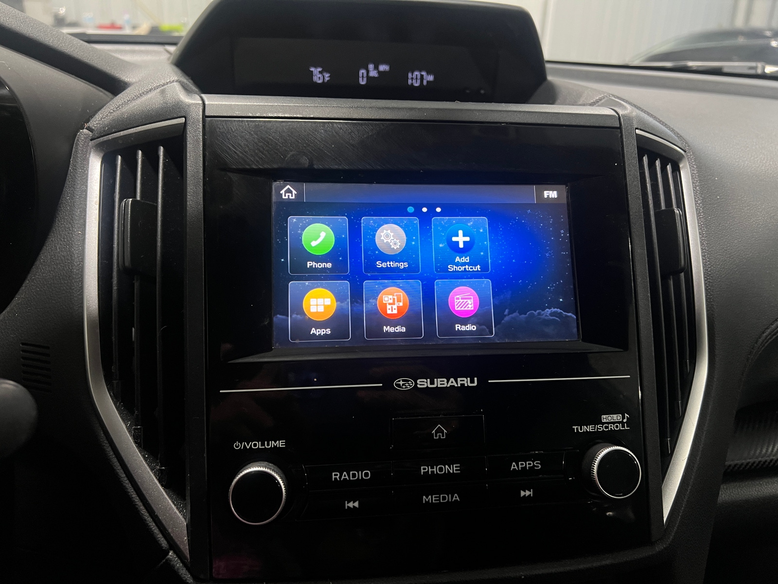 Thumbnail: 2019 Subaru Crosstrek - 4