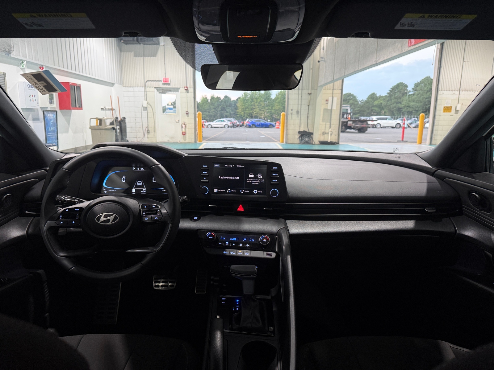 Thumbnail: 2026 Hyundai Elantra - 3