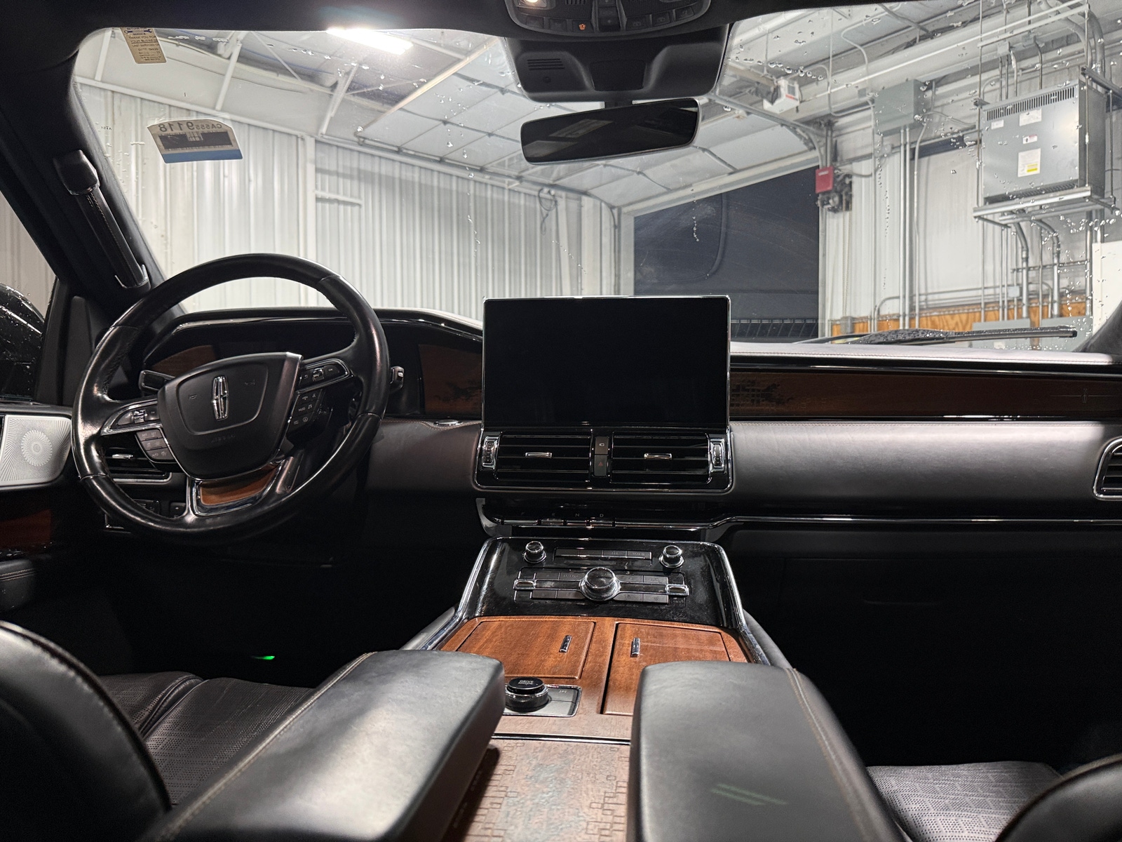Thumbnail: 2023 Lincoln Navigator - 2