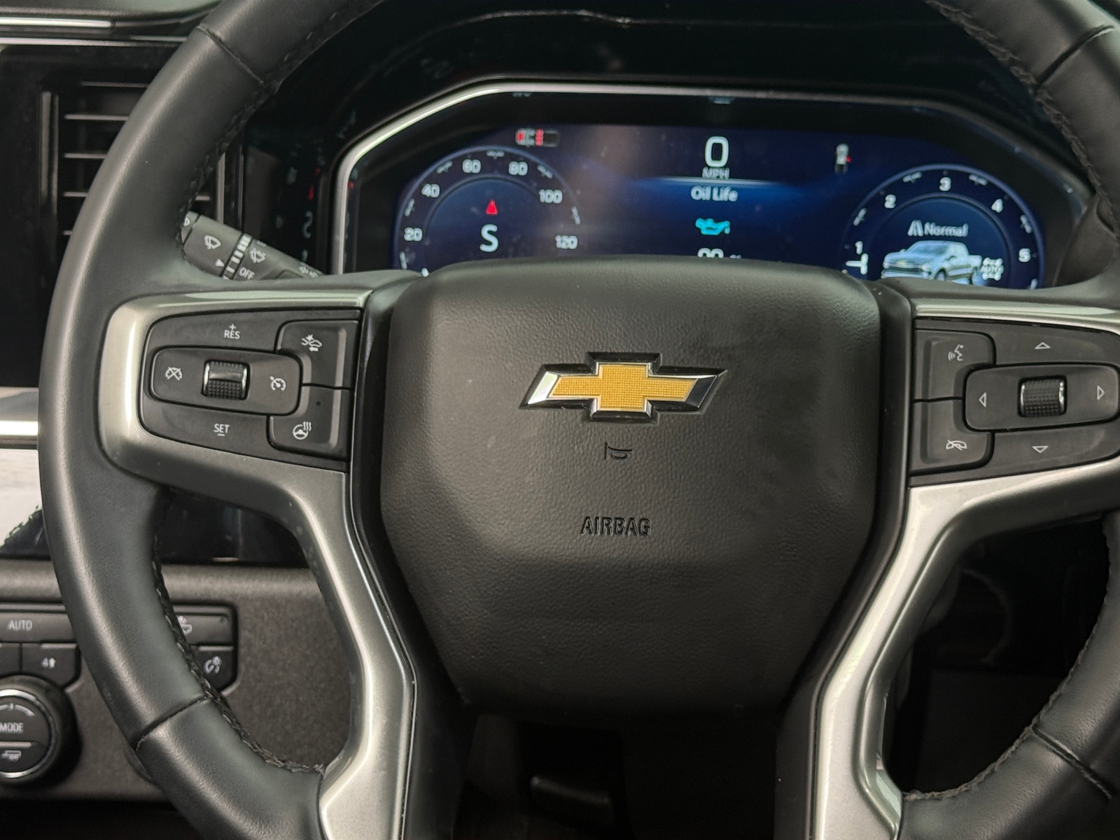 Thumbnail: 2024 Chevrolet Silverado 1500 - 5