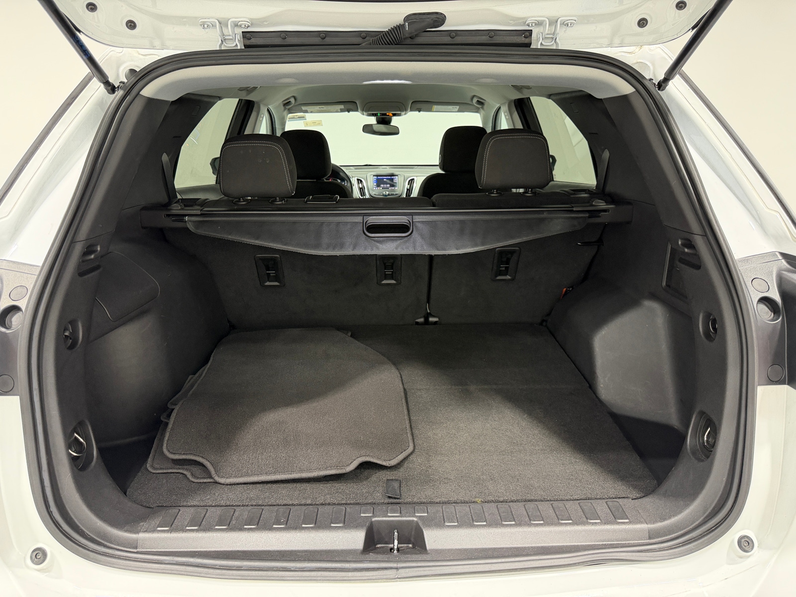 Thumbnail: 2023 Chevrolet Equinox - 7