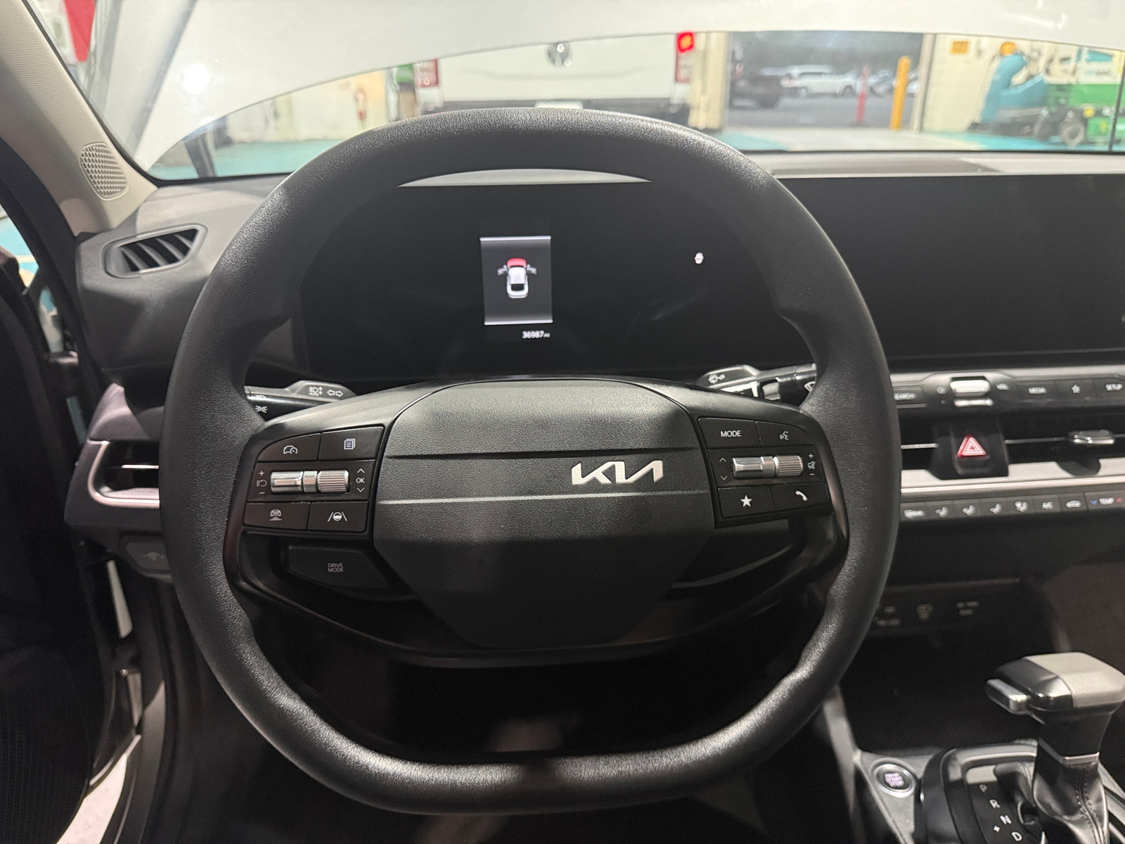 Thumbnail: 2025 Kia K4 - 5