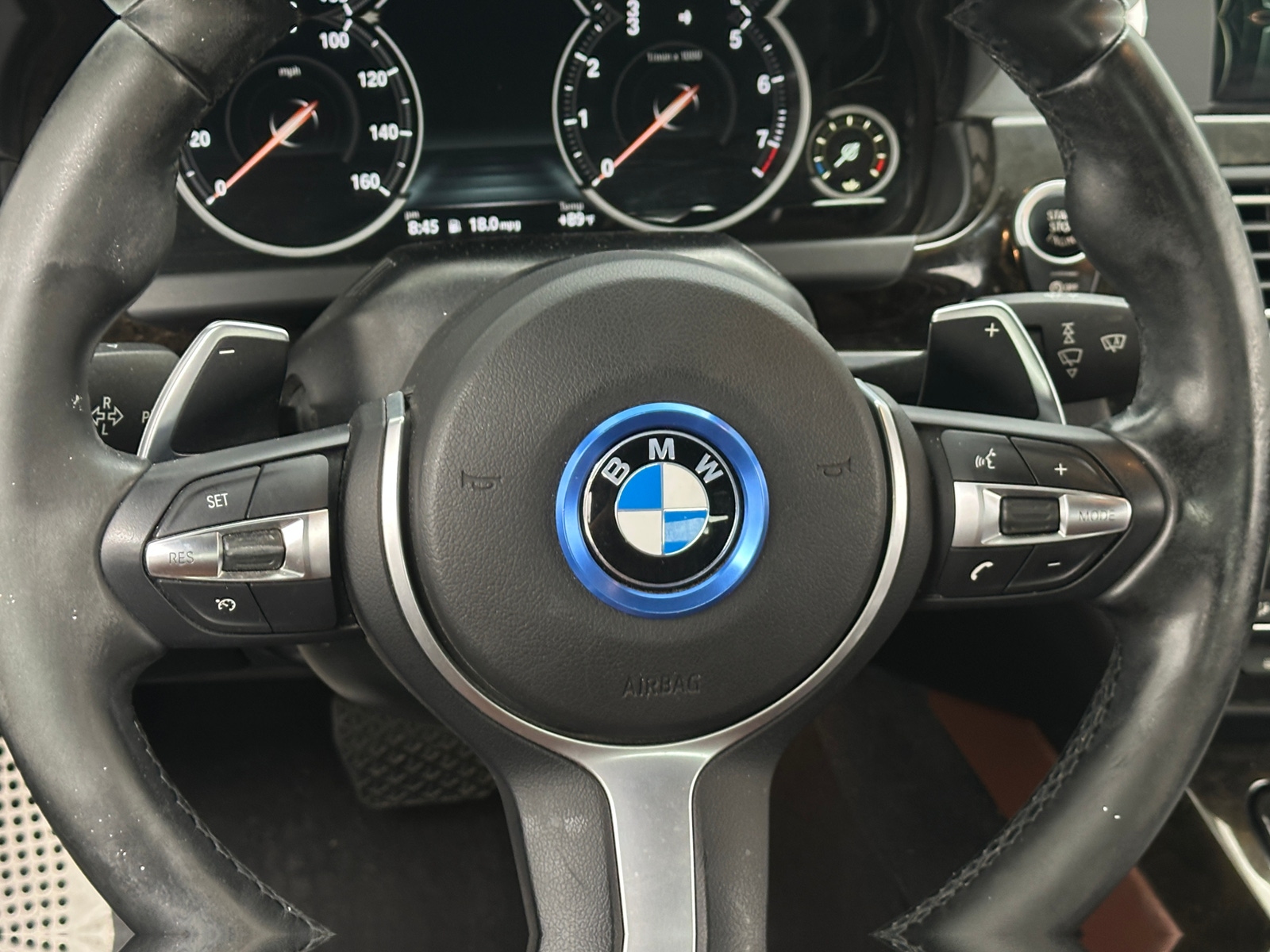 Thumbnail: 2015 BMW 6 Series - 4